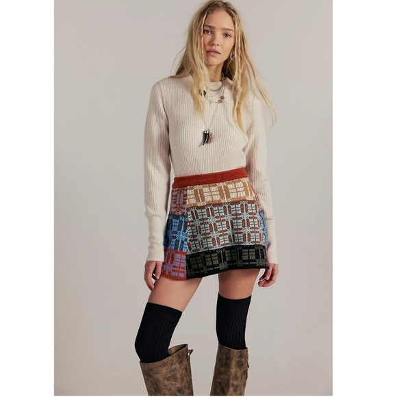 Free People Dresses & Skirts - Free People Bohemian Grunge After School Retro Sweater Circle Mini Skirt Medium